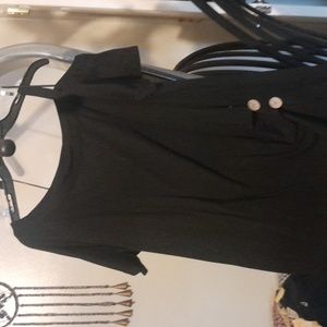 Used woman's shirt black size xl